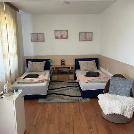 Dijanin Dom wakacyjny *